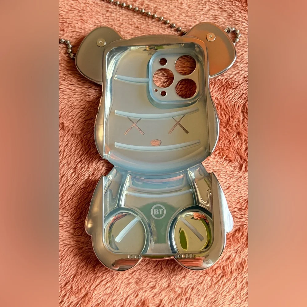 Cute bear-shaped iphone 14 Pro Max Shiny pink gold case.